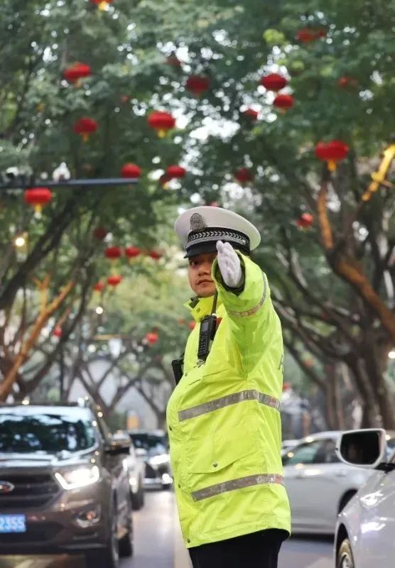  中心城區(qū)中小學春季開學交通出行提示 __出行提示