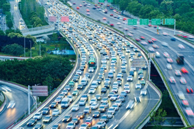 鄭州恢復(fù)限行原因分析_鄭州市機動車限行政策_限行