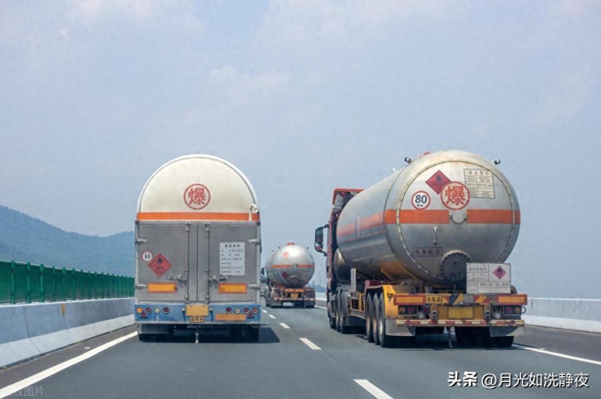 ?；奋嚱袇^(qū)域_?；愤\(yùn)輸車限行通知_限行