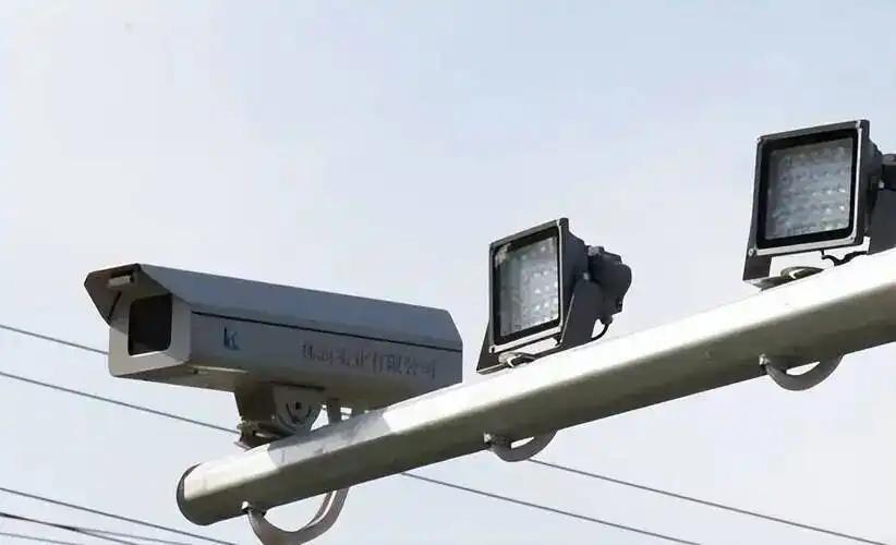 智能導(dǎo)航系統(tǒng)實時路況信息_智能導(dǎo)航系統(tǒng)數(shù)據(jù)來源_路況